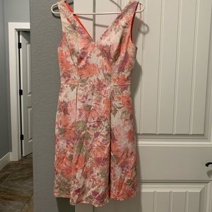 Adrianna Papell size 4 floral jacquard dress